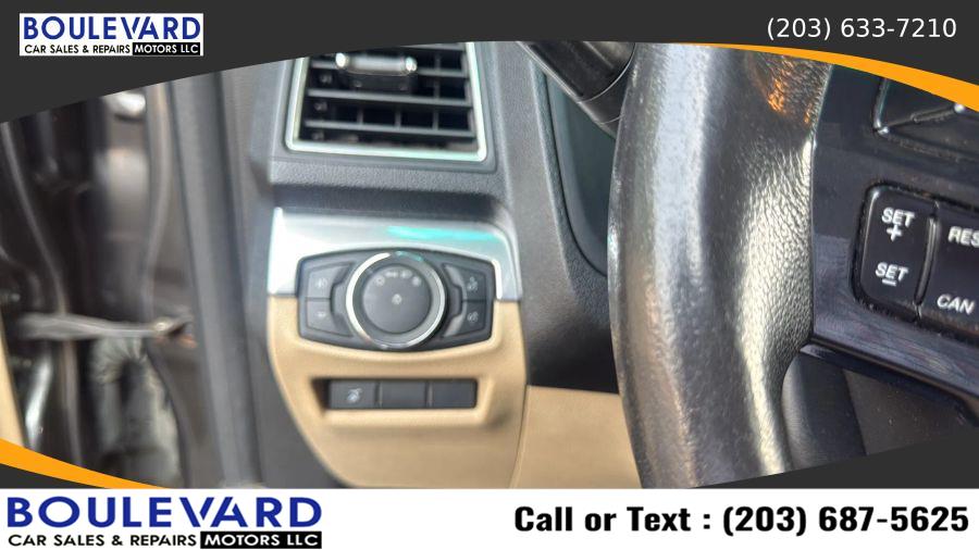 2016 Ford Explorer Limited - Photo 21
