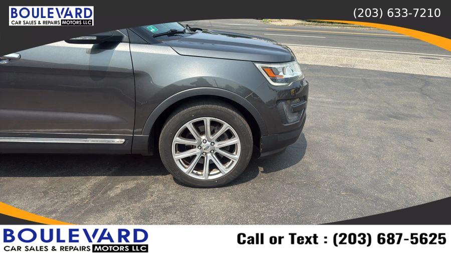 2016 Ford Explorer Limited - Photo 11