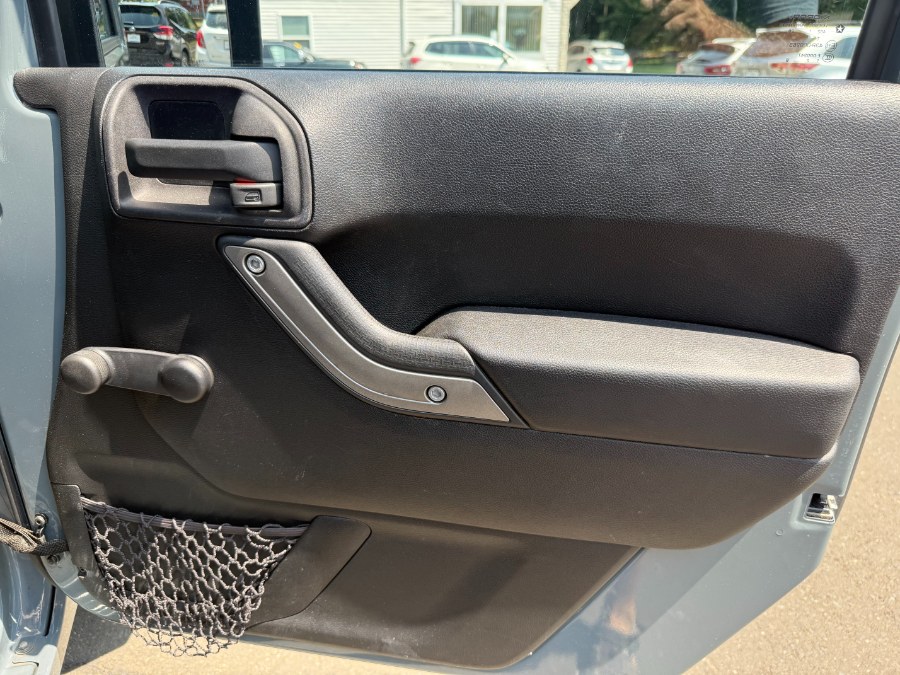 2015 Jeep Wrangler Sport - Photo 26