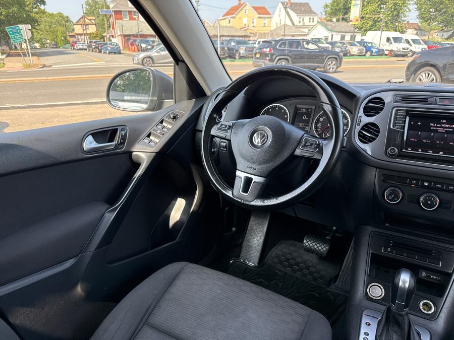 2018 Volkswagen Tiguan Limited Base - Photo 19