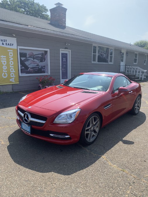 Used 2014 Mercedes-Benz SLK-Class in Clinton, Connecticut | M&M Motors International. Clinton, Connecticut
