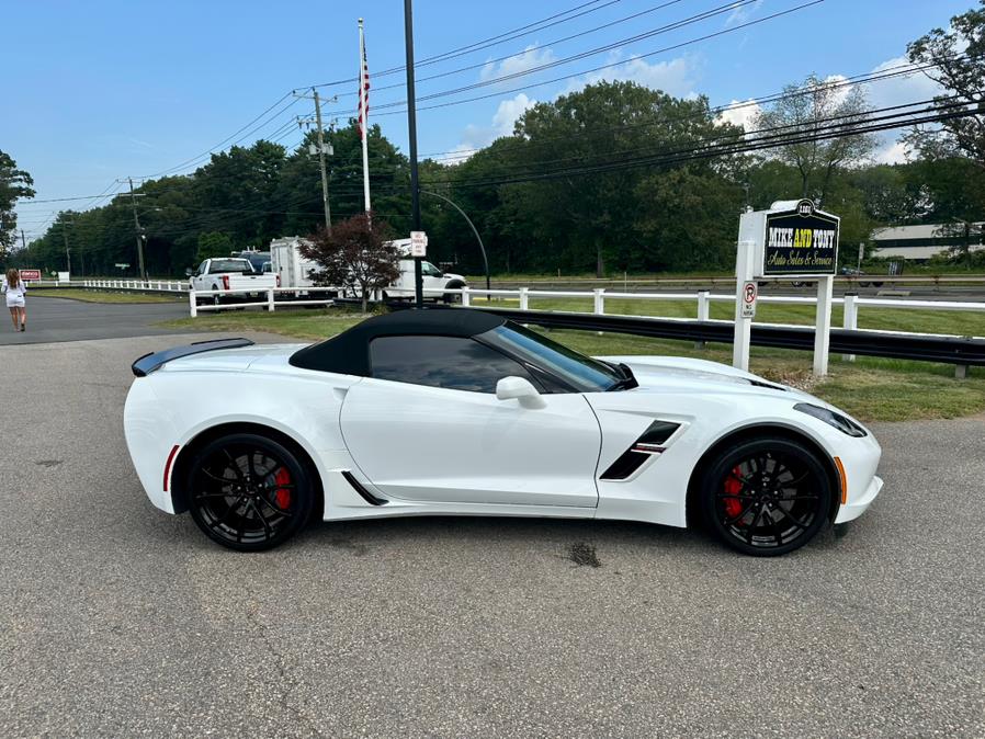 2017 Chevrolet Corvette 2LT - Photo 29