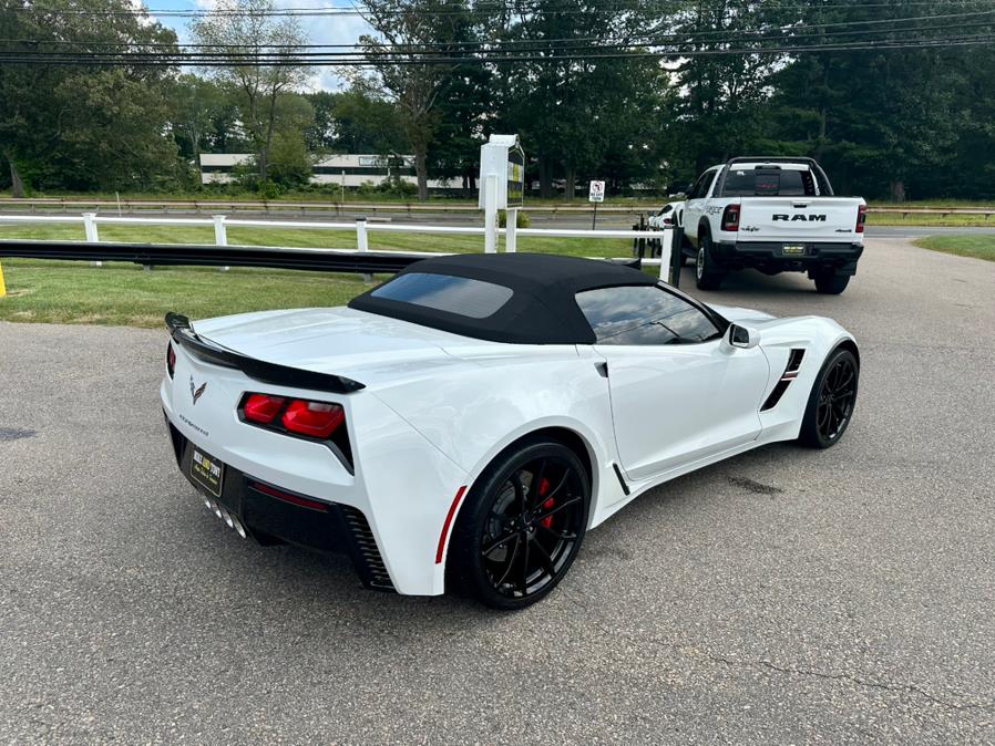 2017 Chevrolet Corvette 2LT - Photo 32