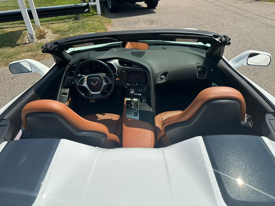 2017 Chevrolet Corvette 2LT - Photo 22