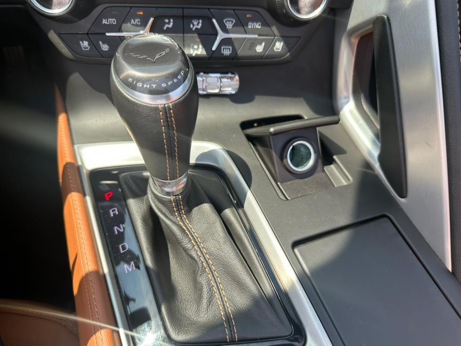 2017 Chevrolet Corvette 2LT - Photo 19