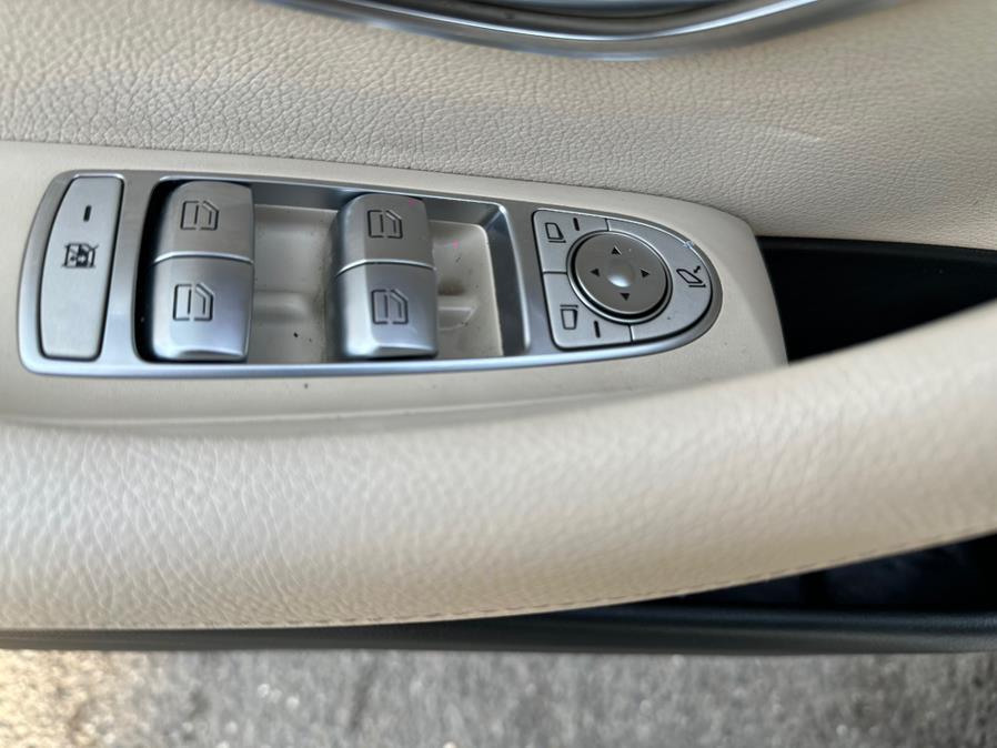 2017 Mercedes-Benz E-Class E300 - Photo 23