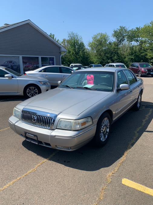 Used 2010 Mercury Grand Marquis in Clinton, Connecticut | M&M Motors International. Clinton, Connecticut