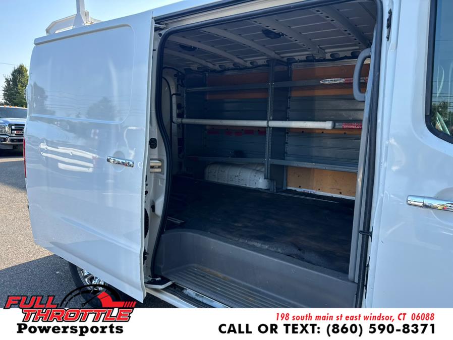 2017 Nissan NV Cargo SL - Photo 15