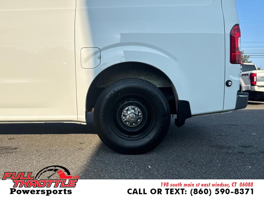 2017 Nissan NV Cargo SL - Photo 25
