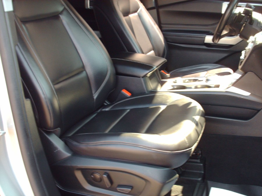 2021 Ford Explorer XLT - Photo 9