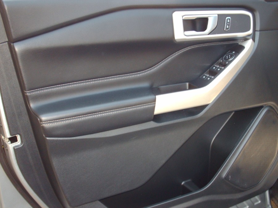 2021 Ford Explorer XLT - Photo 12