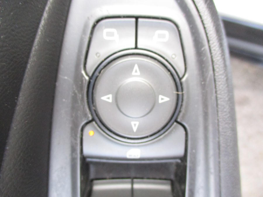 2017 Chevrolet Volt LT - Photo 22