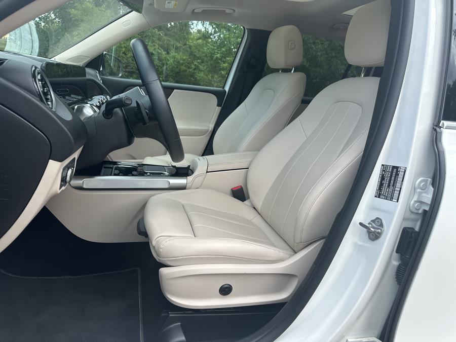2022 Mercedes-Benz GLB Base - Photo 11