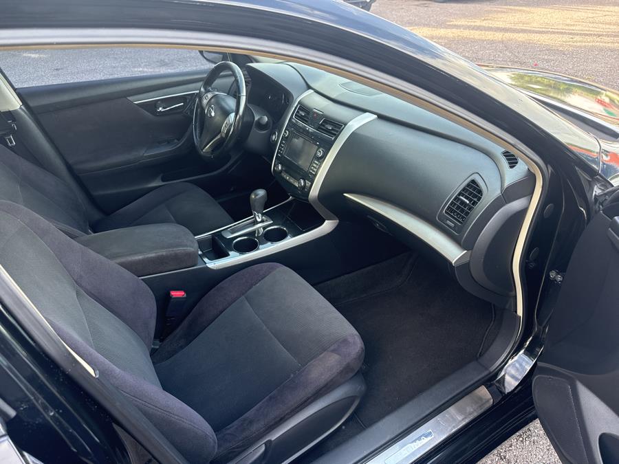 2013 Nissan Altima Sedan SV - Photo 11