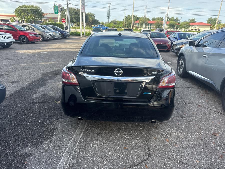 2013 Nissan Altima Sedan SV - Photo 3