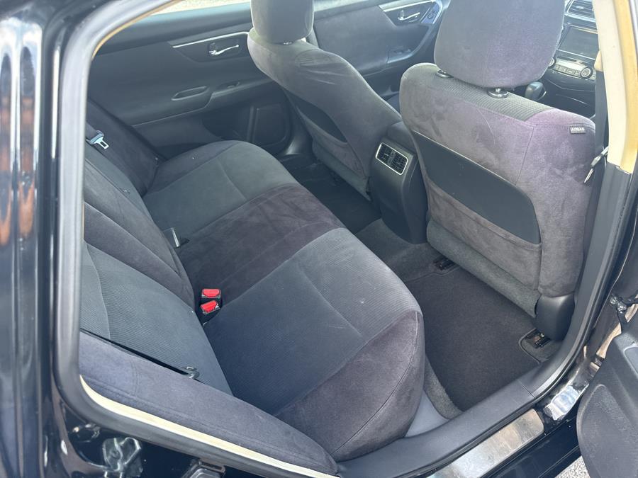 2013 Nissan Altima Sedan SV - Photo 9