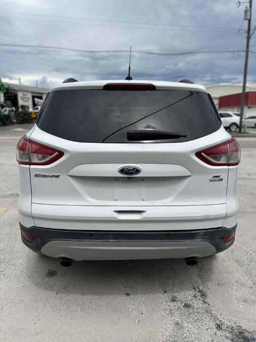 2016 Ford Escape SE - Photo 6