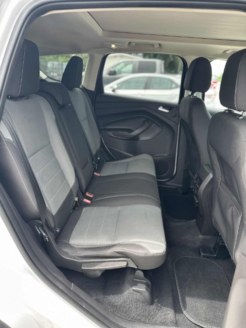 2016 Ford Escape SE - Photo 25