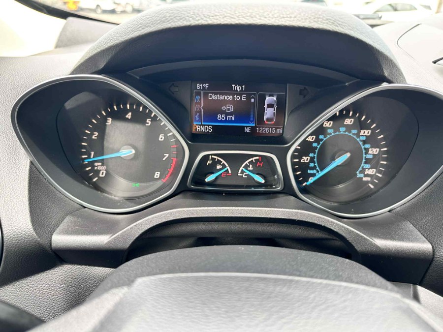 2016 Ford Escape SE - Photo 16