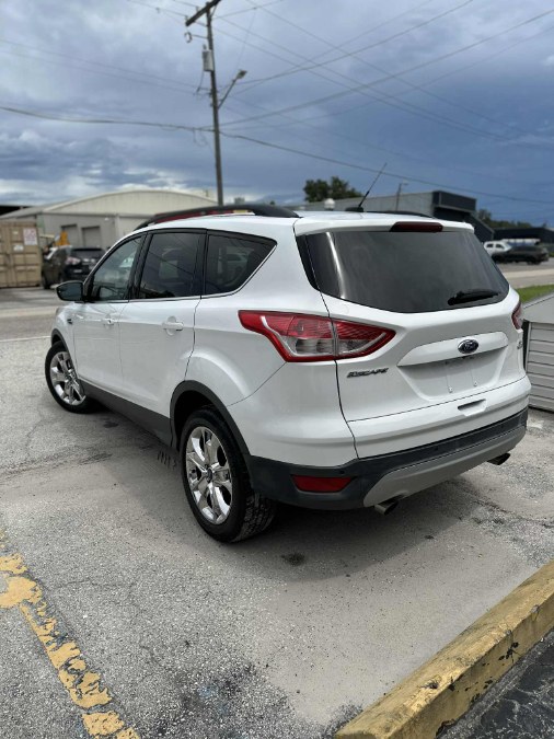 2016 Ford Escape SE - Photo 7