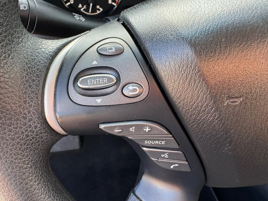 2017 Nissan Pathfinder S - Photo 17