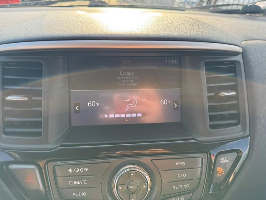 2017 Nissan Pathfinder S - Photo 20