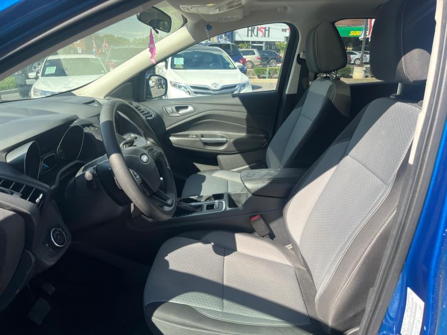 2017 Ford Escape SE - Photo 14