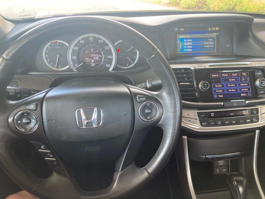 Honda Accord photo 22