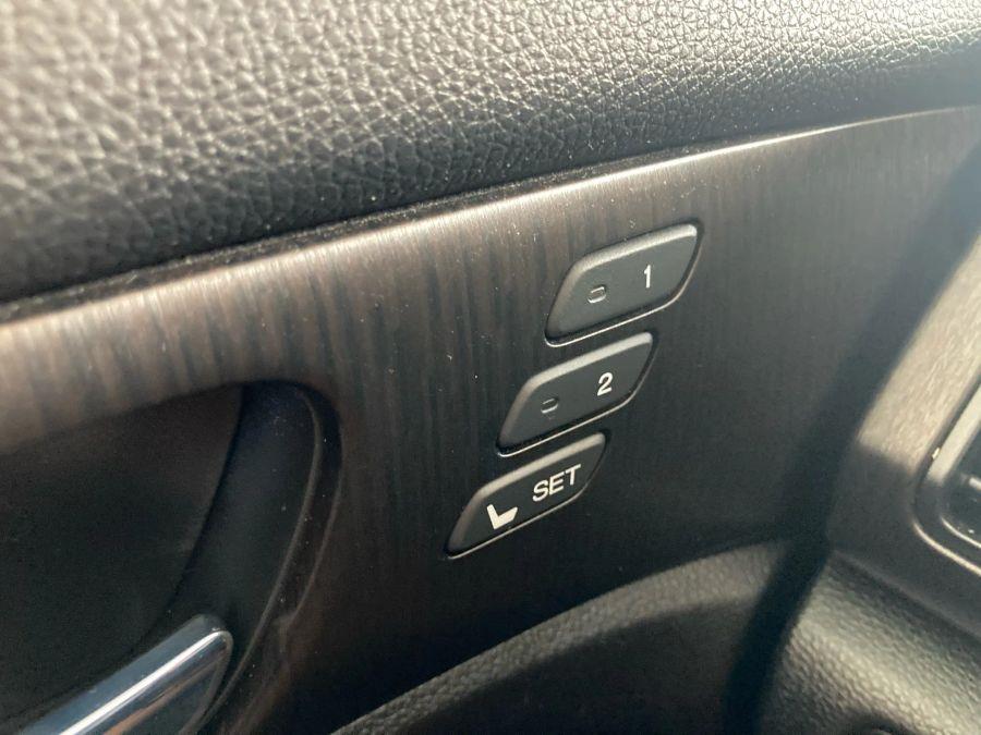 Honda Accord photo 26