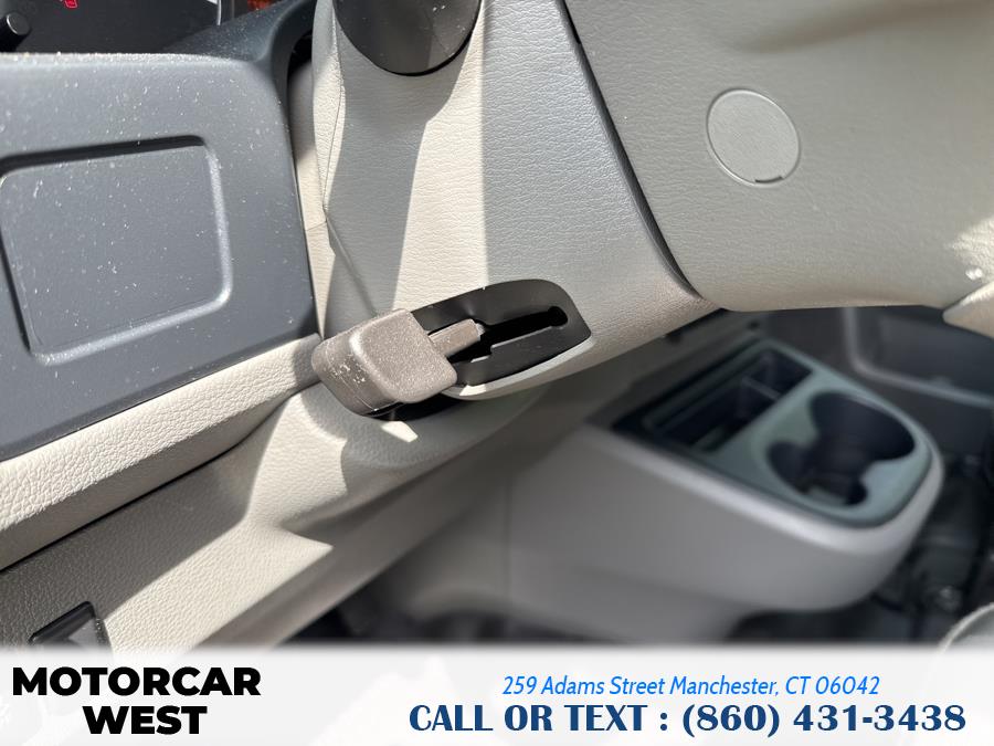 2021 Nissan NV Cargo SV - Photo 11