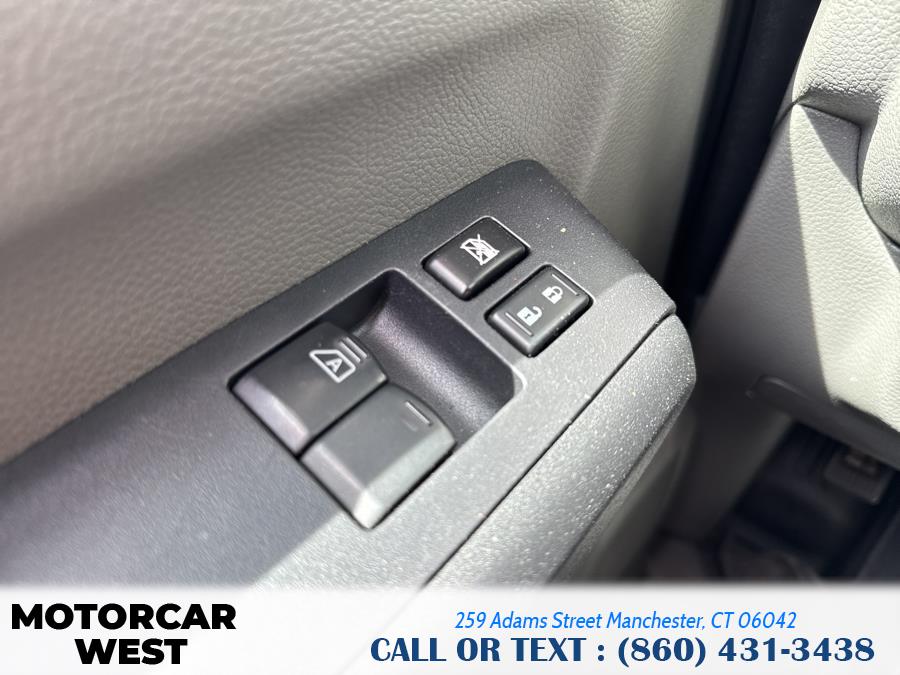 2021 Nissan NV Cargo SV - Photo 31