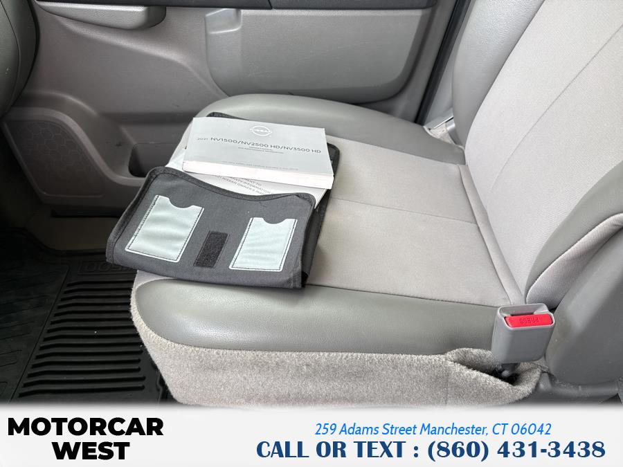 2021 Nissan NV Cargo SV - Photo 21