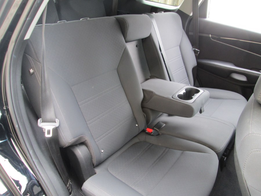 2019 Kia Sorento LX - Photo 21