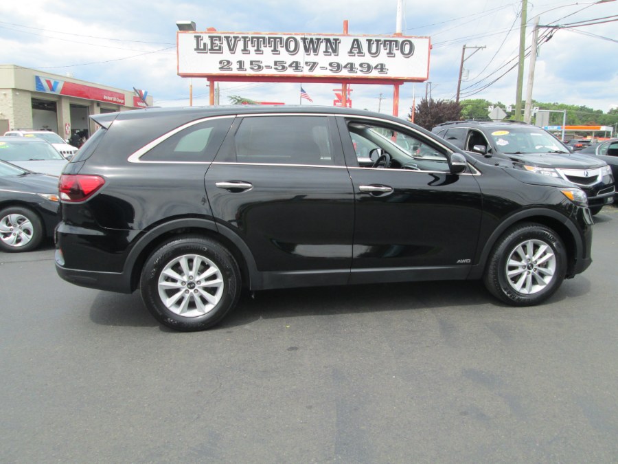 2019 Kia Sorento LX - Photo 1