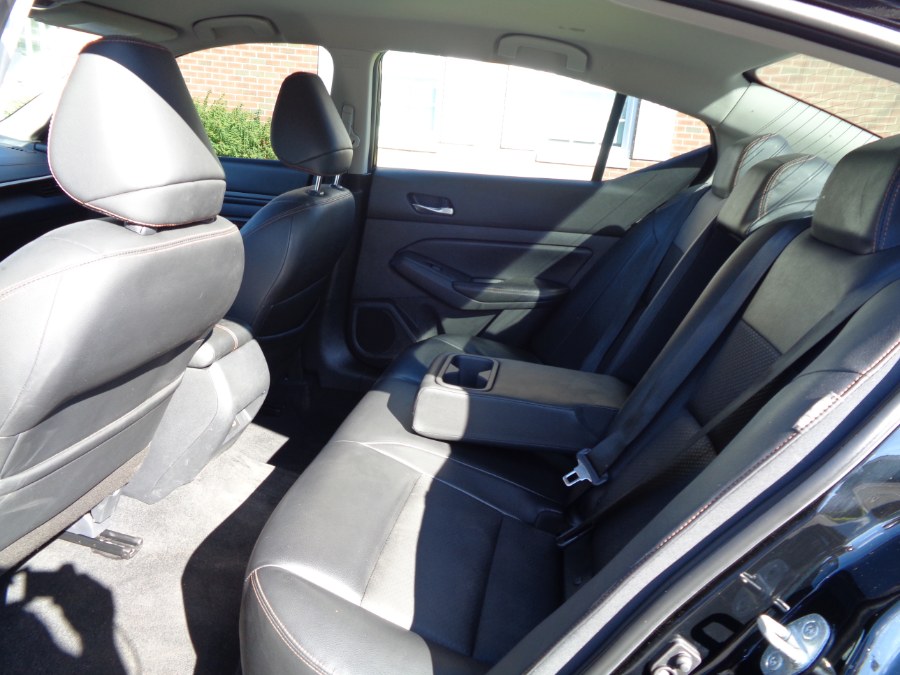 2020 Nissan Altima SR - Photo 14