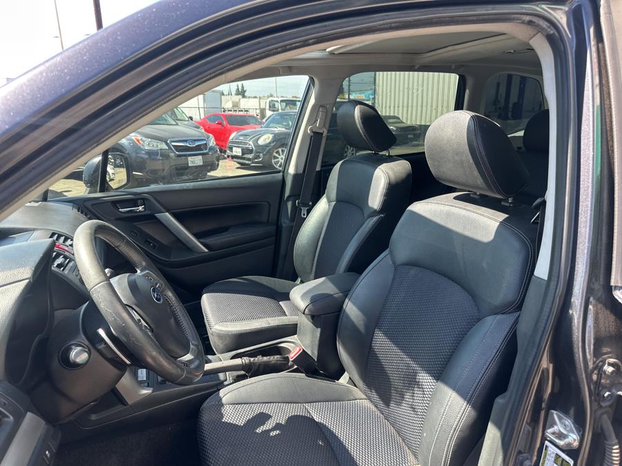 2015 Subaru Forester XT Premium - Photo 19