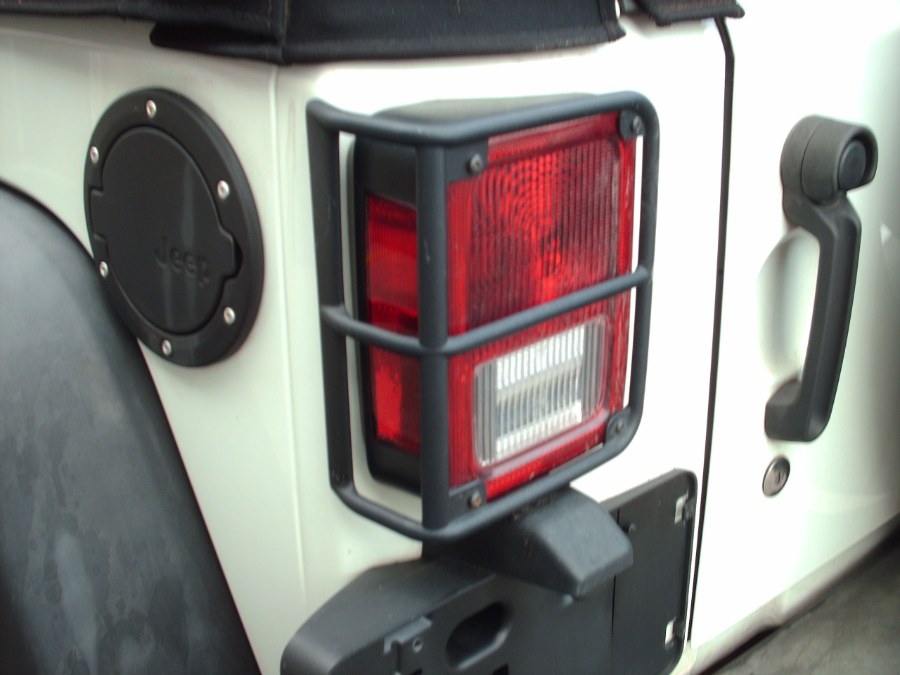 2017 Jeep Wrangler Unlimited Sport - Photo 9