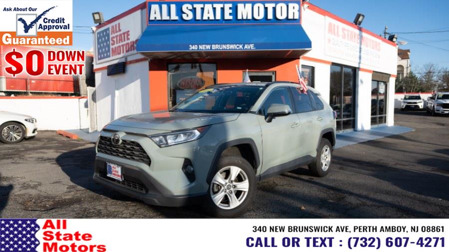 2021 Toyota RAV4 XLE AWD's photo