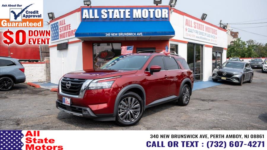 2022 Nissan Pathfinder SL 4WD's photo