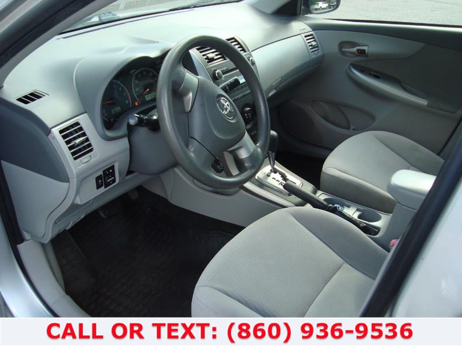 2010 Toyota Corolla LE - Photo 30