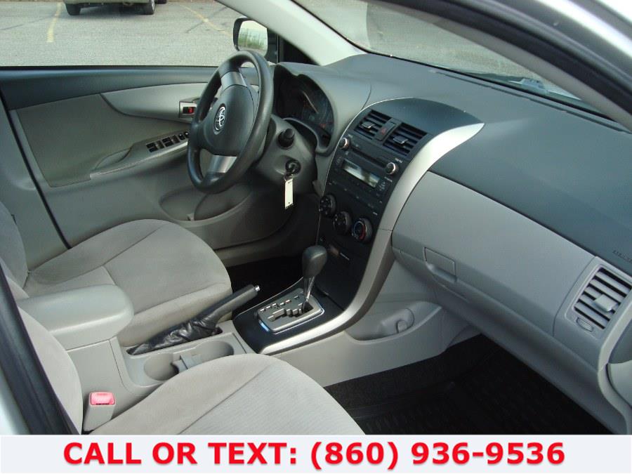 2010 Toyota Corolla LE - Photo 35