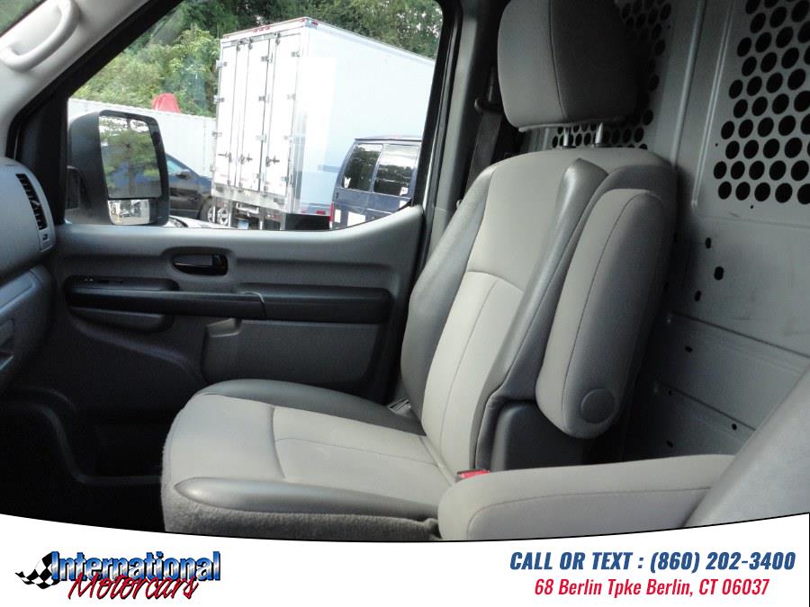 2019 Nissan NV Cargo S - Photo 10