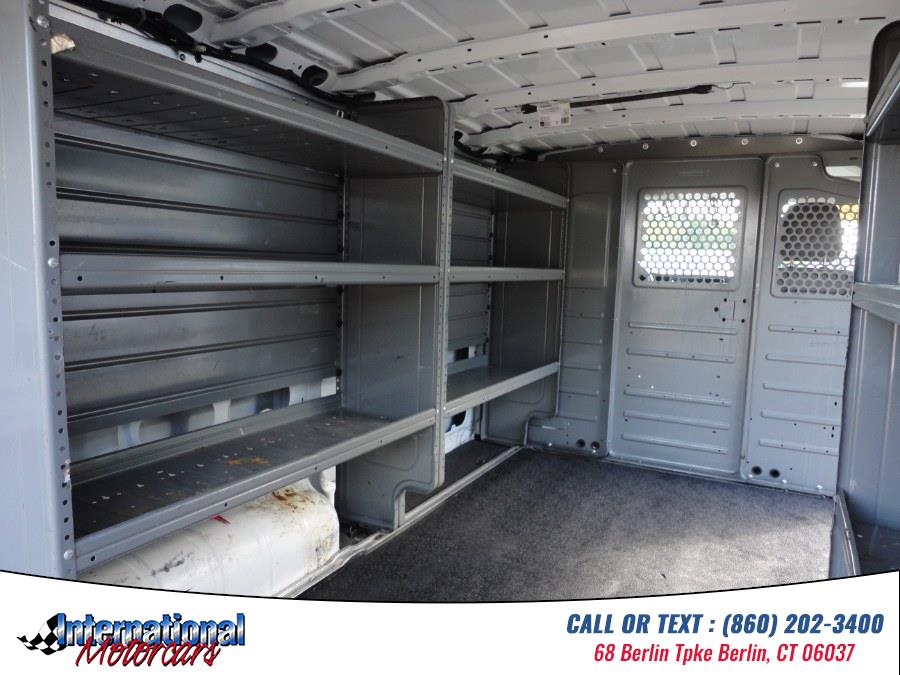 2019 Nissan NV Cargo S - Photo 15