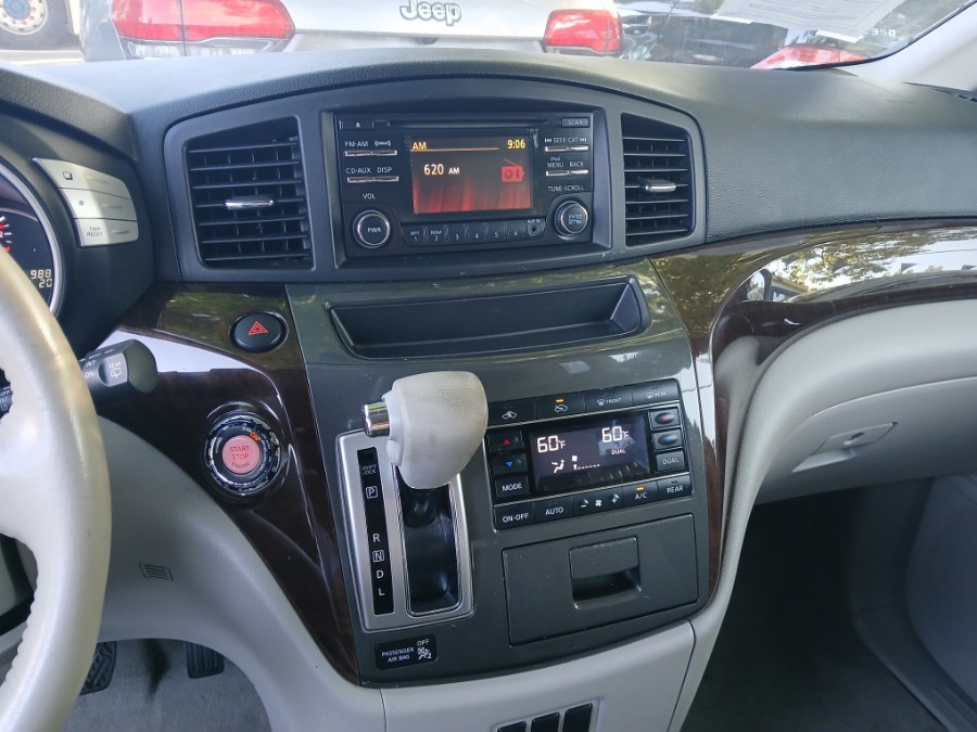 2014 Nissan Quest SV - Photo 18