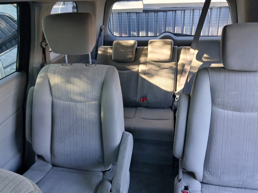 2014 Nissan Quest SV - Photo 12