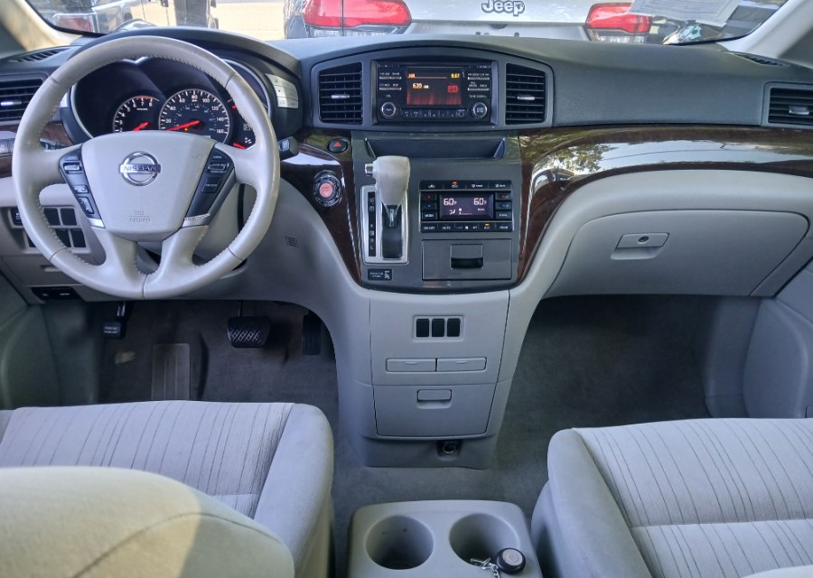 2014 Nissan Quest SV - Photo 27