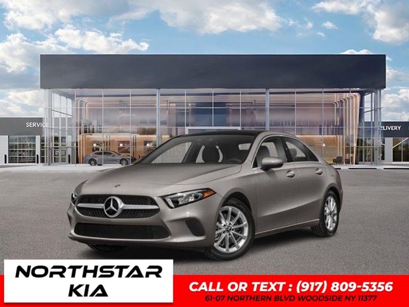 2021 Mercedes-Benz A-Class A220 4MATIC's photo