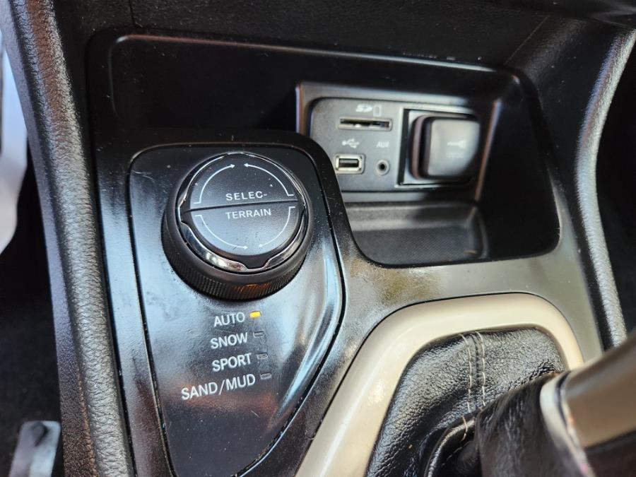 2014 Jeep Cherokee Latitude - Photo 17