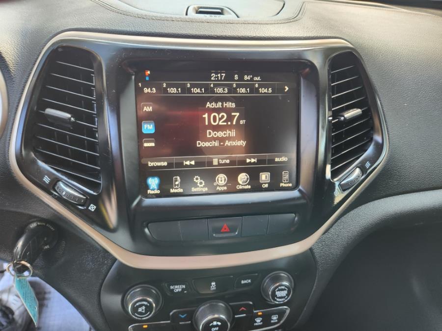 2014 Jeep Cherokee Latitude - Photo 22