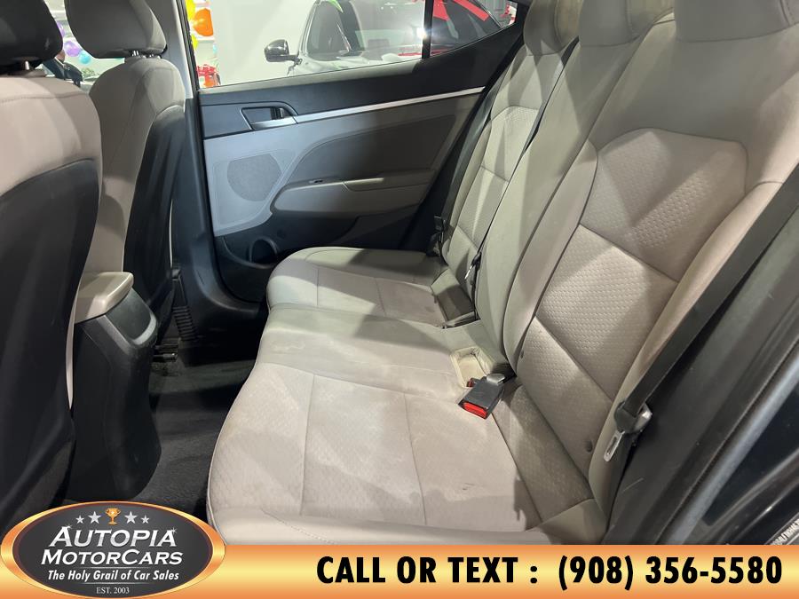 2019 Hyundai Elantra SEL - Photo 12